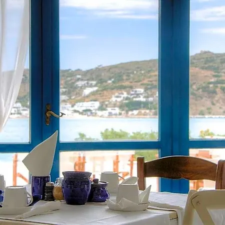 Platys Gialos Sifnos 3*
