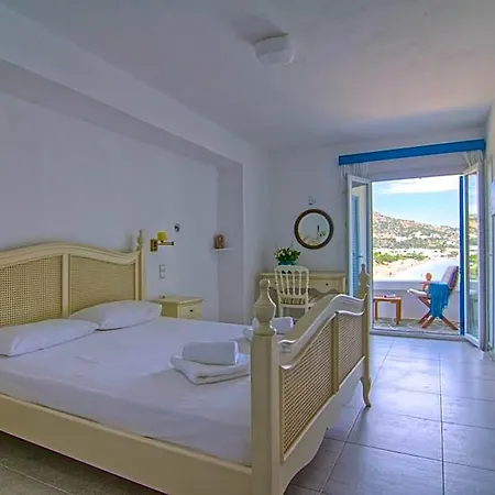 Platys Gialos Sifnos